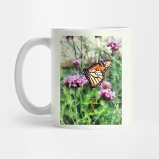 Butterflies - Monarch Butterfly on Pink Lantana Mug